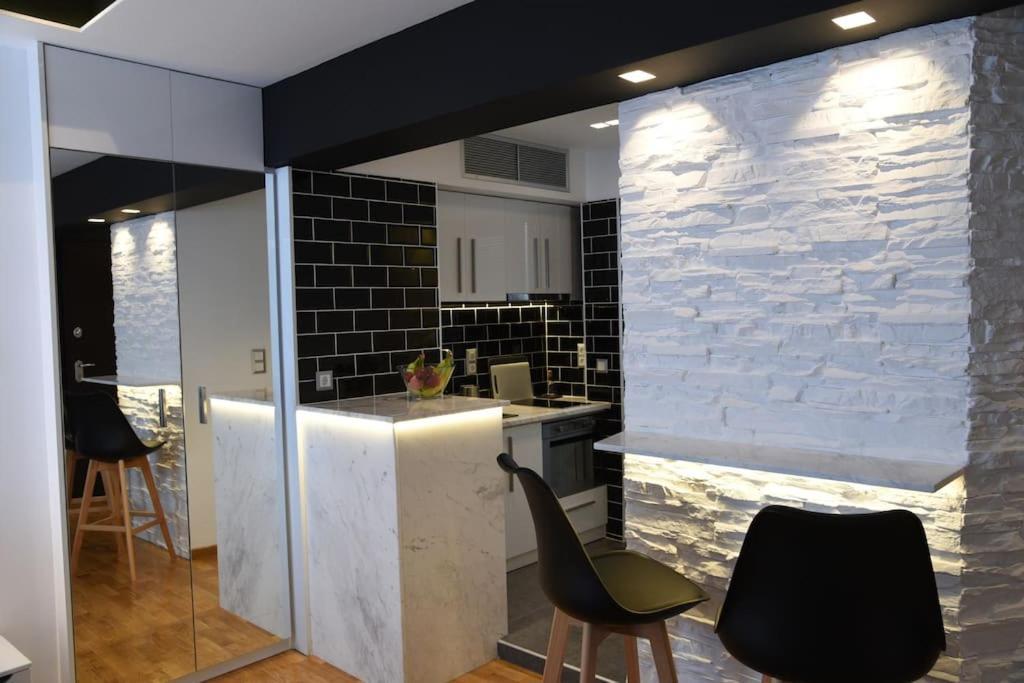 Syntagma Square, 30Sqm Nikis Luxurious Studio Atenas Exterior foto