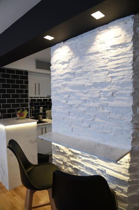 Syntagma Square, 30Sqm Nikis Luxurious Studio Atenas Exterior foto