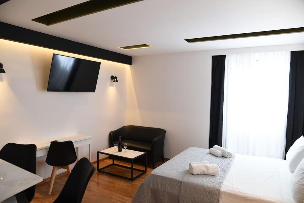 Syntagma Square, 30Sqm Nikis Luxurious Studio Atenas Exterior foto